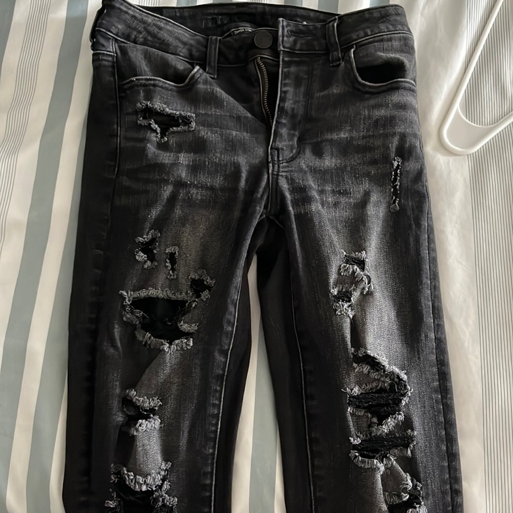 American eagle black ripped jeans